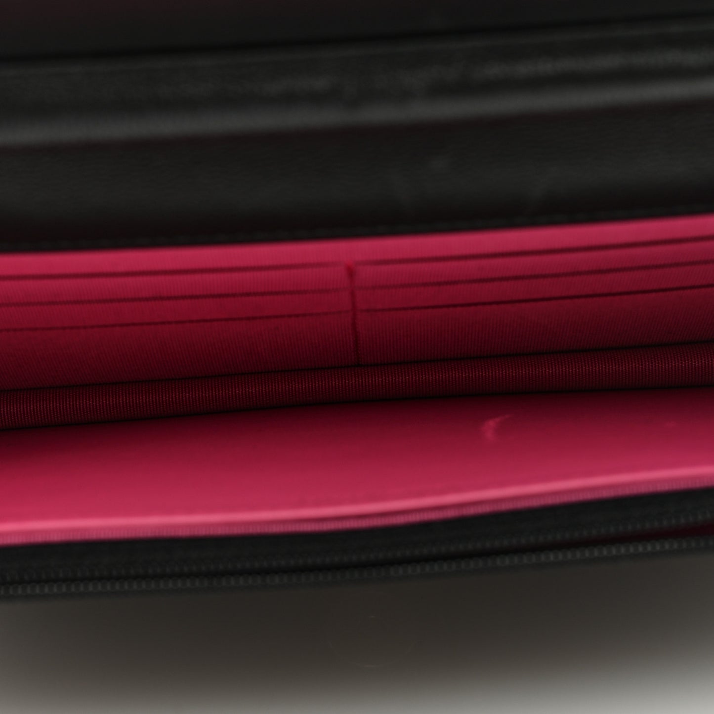 Goatskin Quilted Timeless CC Wallet On Chain WOC Black