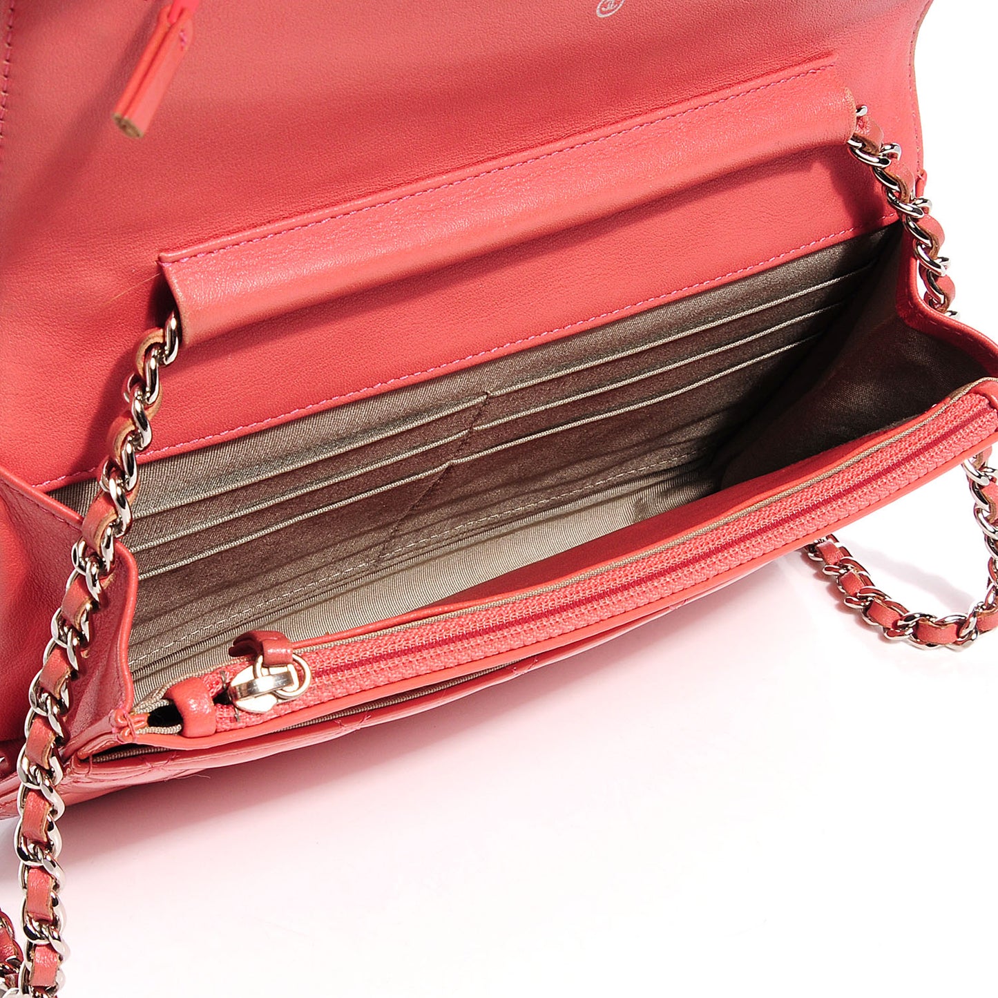 Patent Quilted Brilliant Wallet On Chain WOC Pink