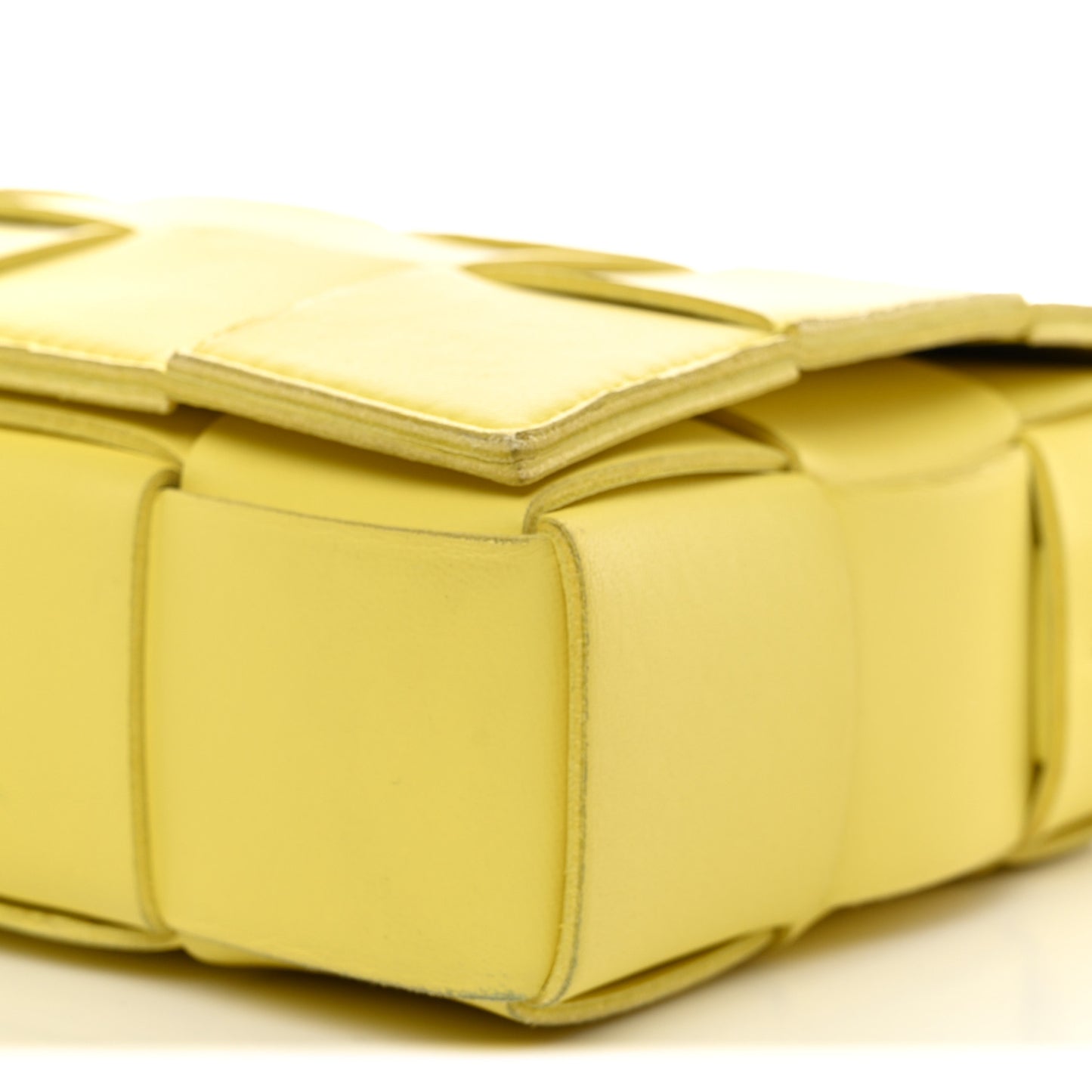 Lambskin Maxi Intrecciato Small Cassette Crossbody Bag Lemonade