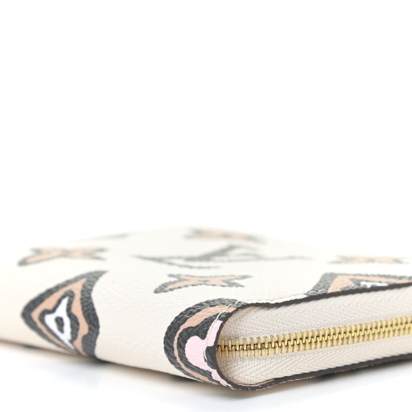 Monogram Giant Wild At Heart Zippy Coin Purse Creme