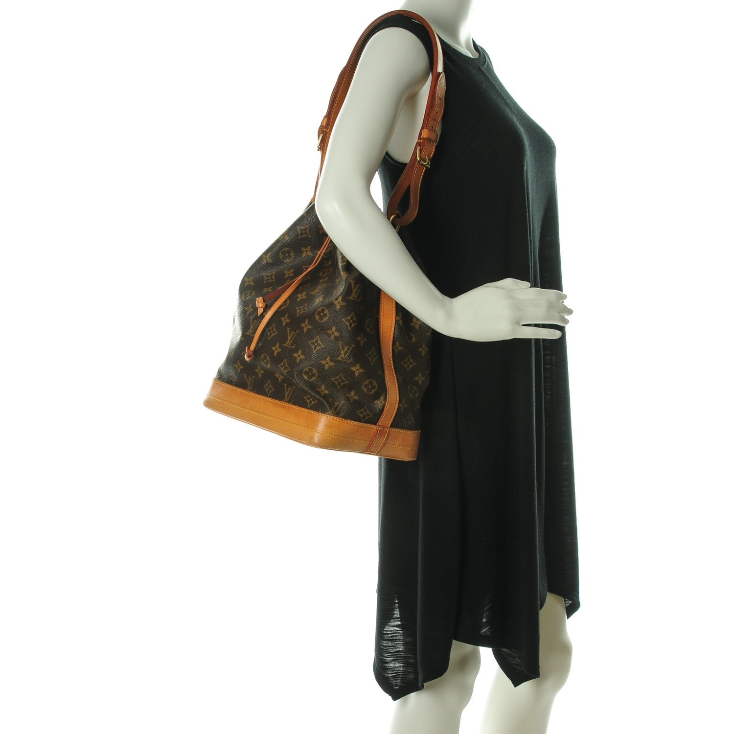 Louis Vuitton Monogram Noe 2 of 7