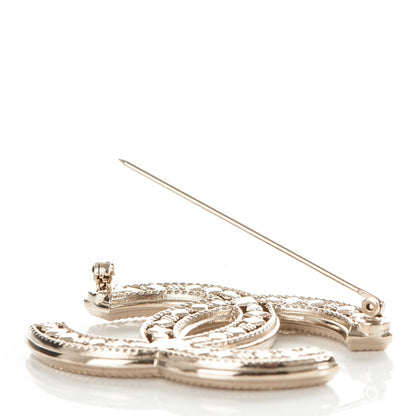 Chanel CC Brooch Light Gold 4 of 5
