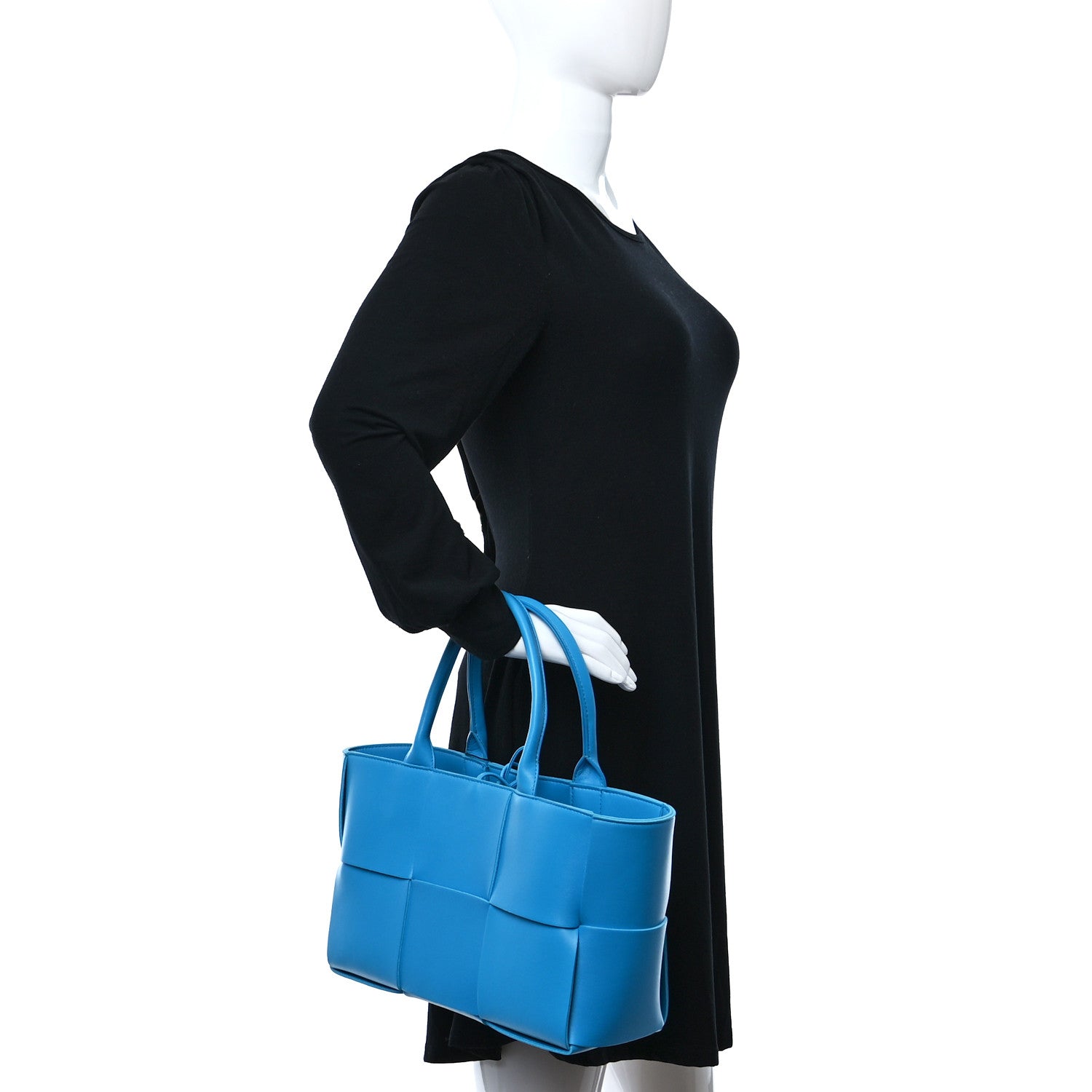 Bottega Veneta Nappa Maxi Intrecciato Small Arco Tote Pool 3 of 9