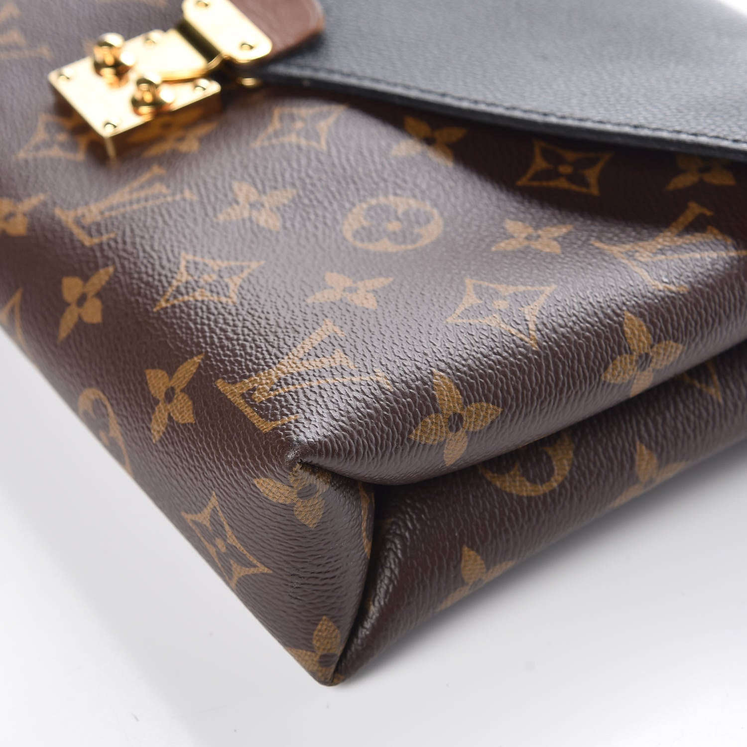 Louis Vuitton Monogram Pallas Chain Black 8 of 9