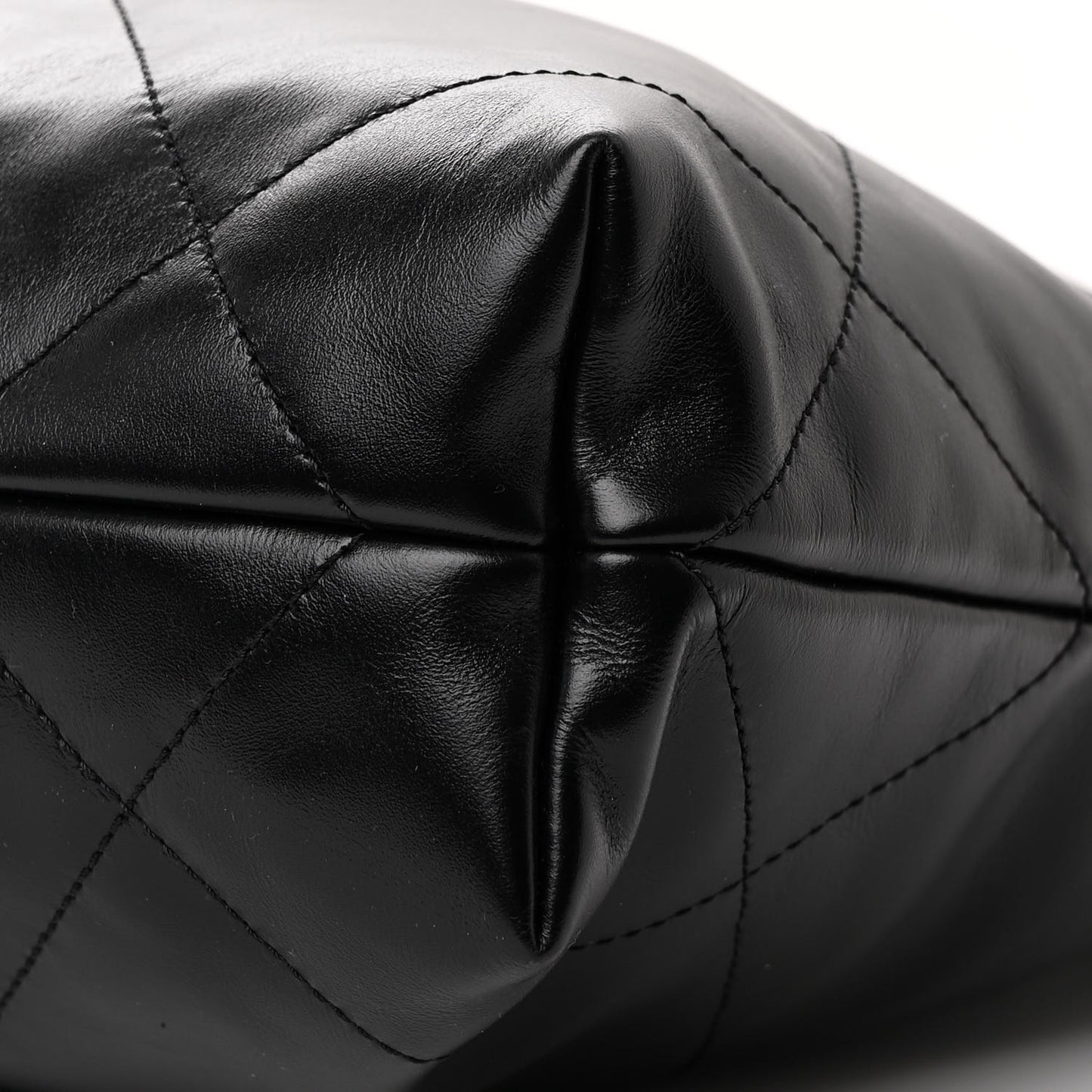 Shiny Calfskin Quilted Small Chanel 22 Black