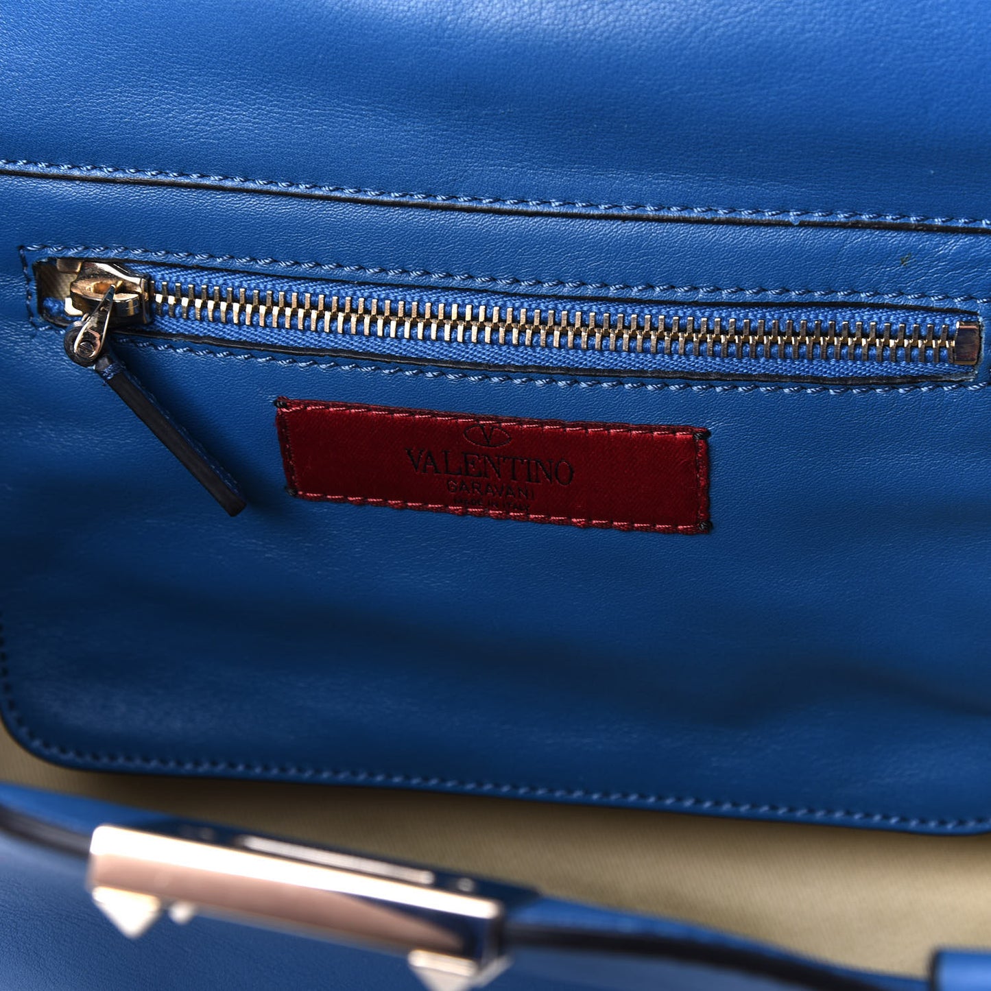 Vitello Small Rockstud Tote Blue Delft