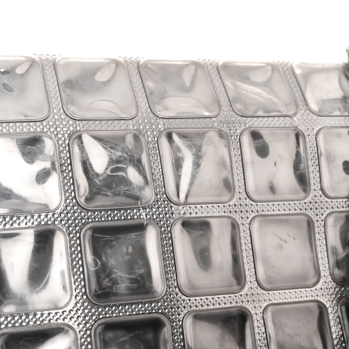 Vinyl Large Ice Cube Flap Silver