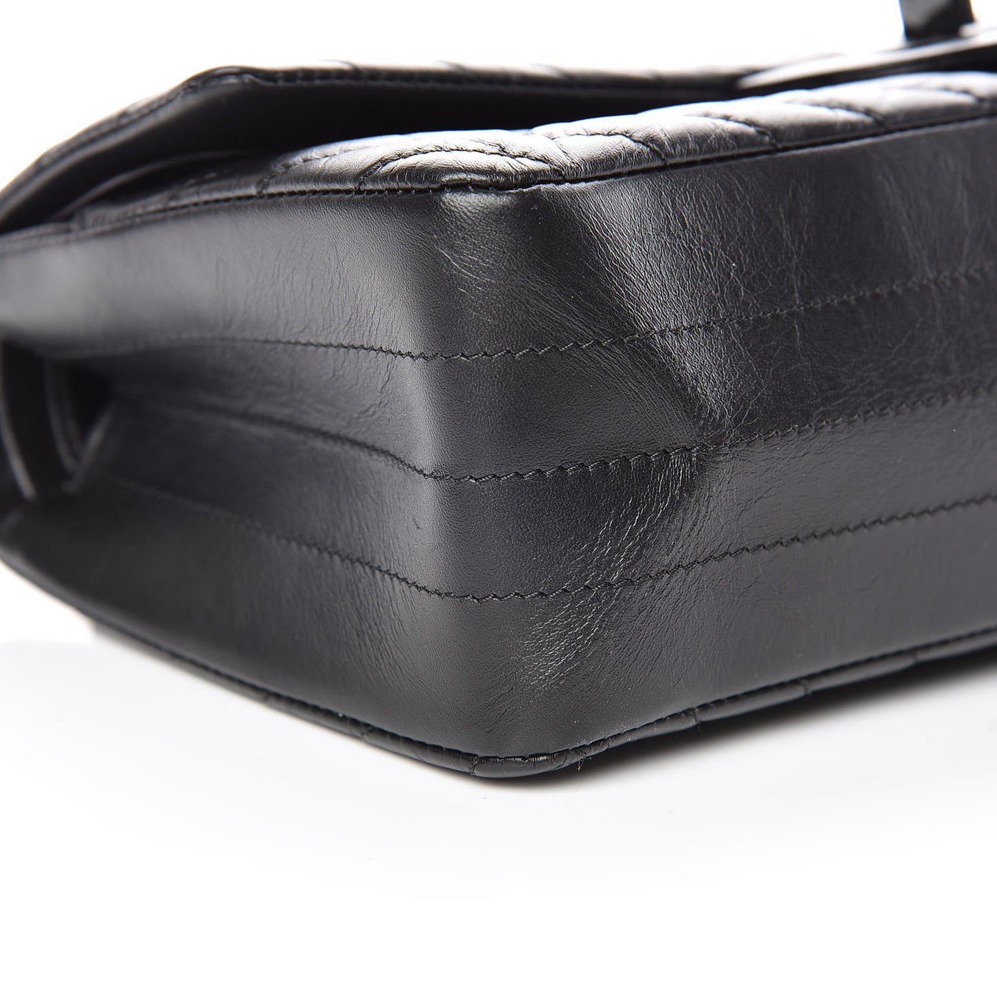 Aged Calfskin Chevron Quilted 2.55 Reissue 225 Flap So Black