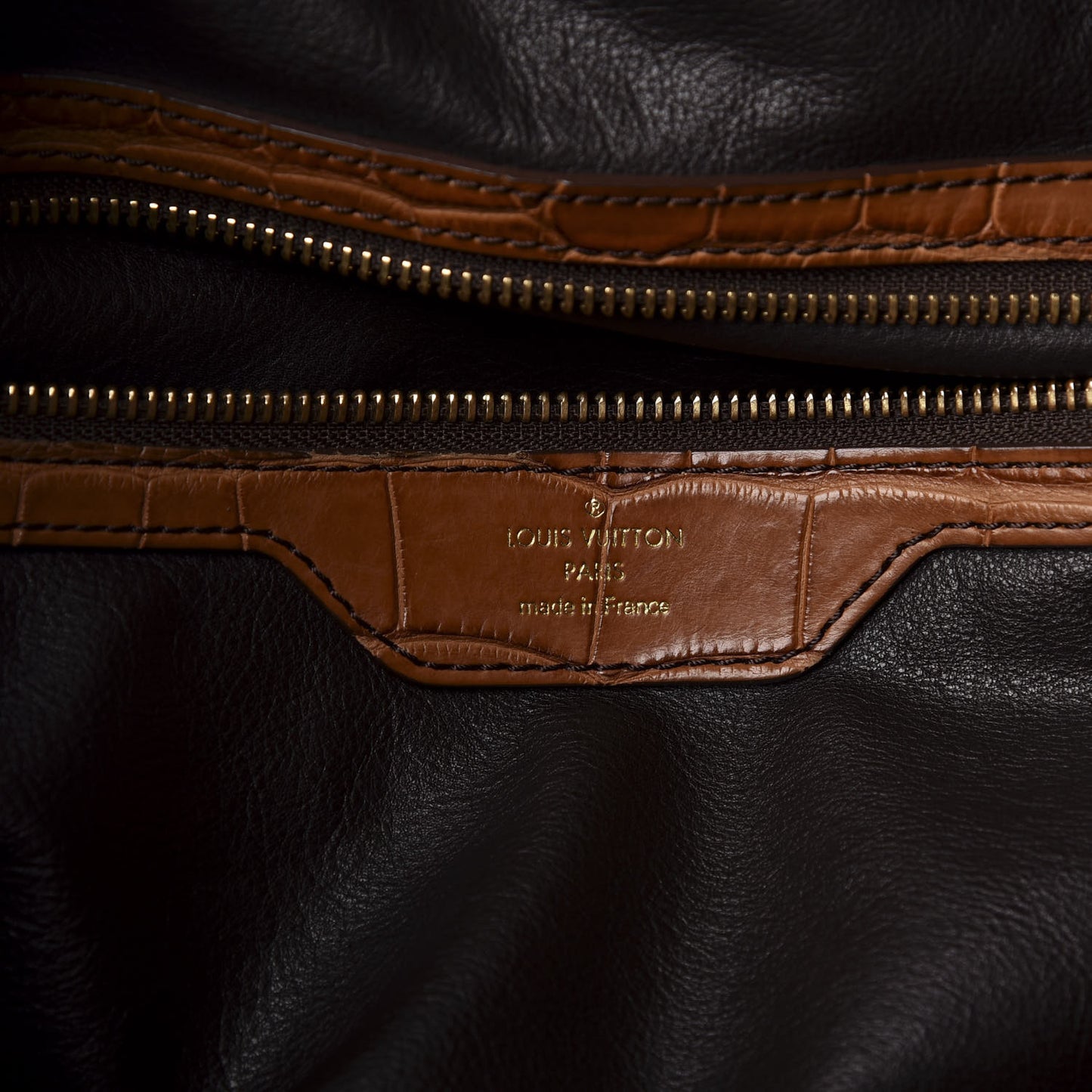 Monogram Alligator Trim Mahina XL