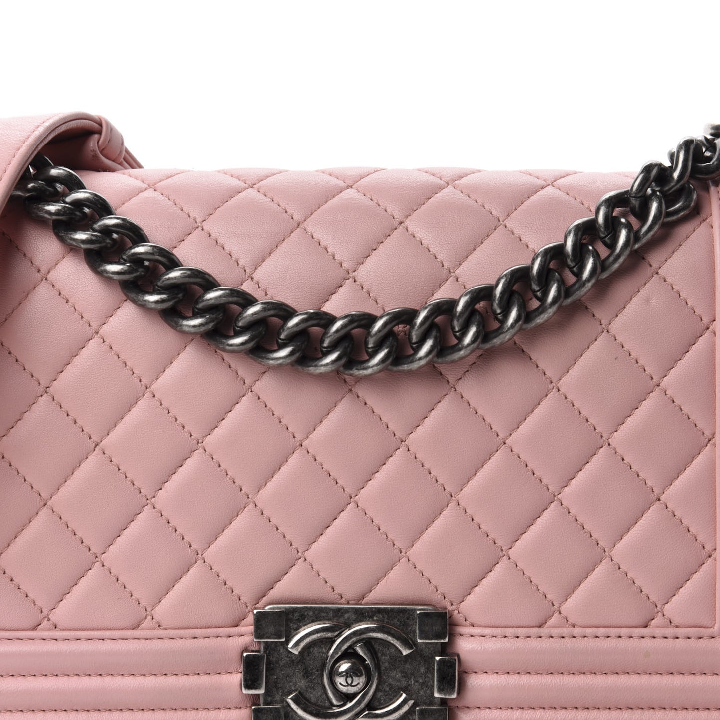 Lambskin Quilted Medium Boy Flap Light Pink