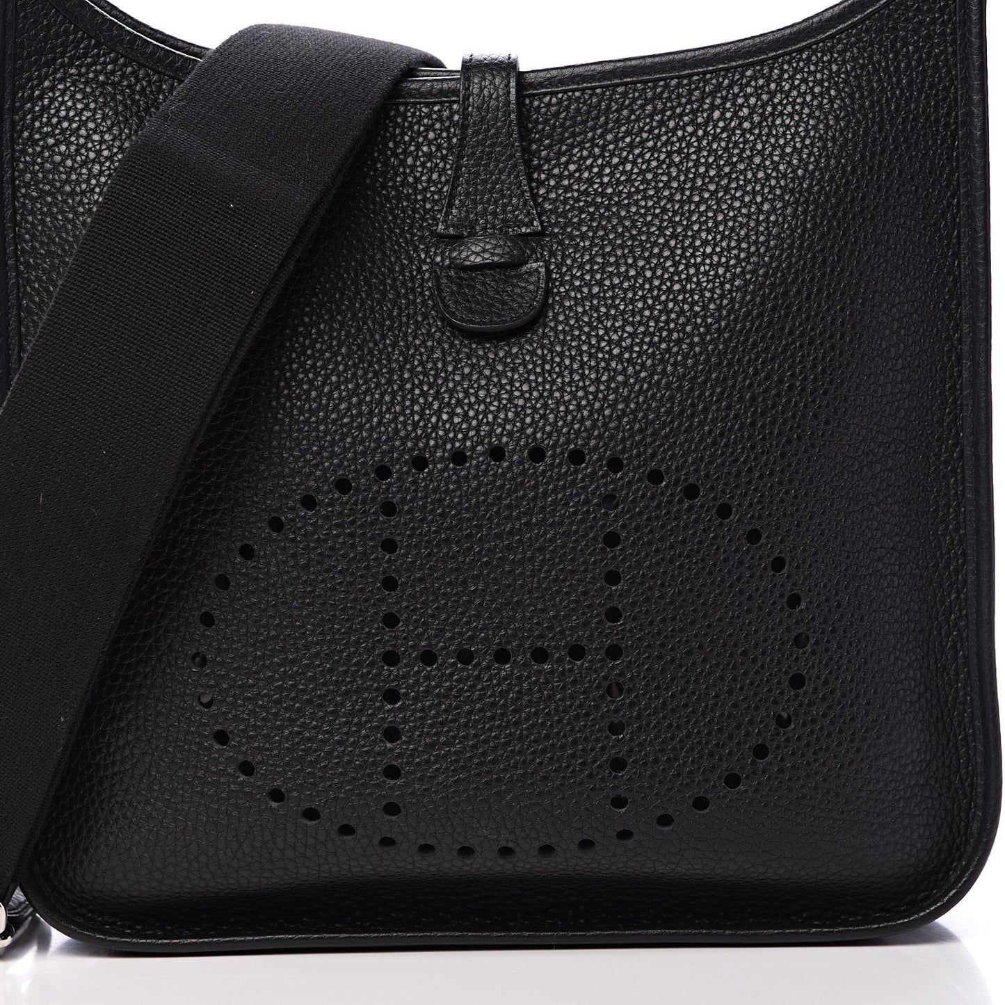 Taurillon Clemence Evelyne III PM Black