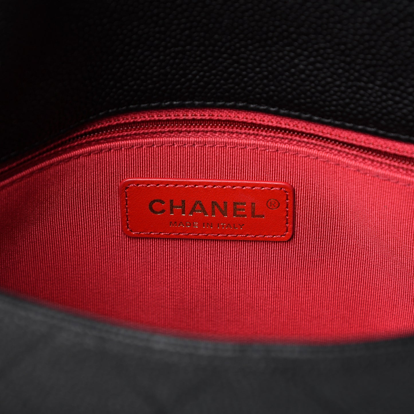 Grained Calfskin Stitched Medium Flap Black