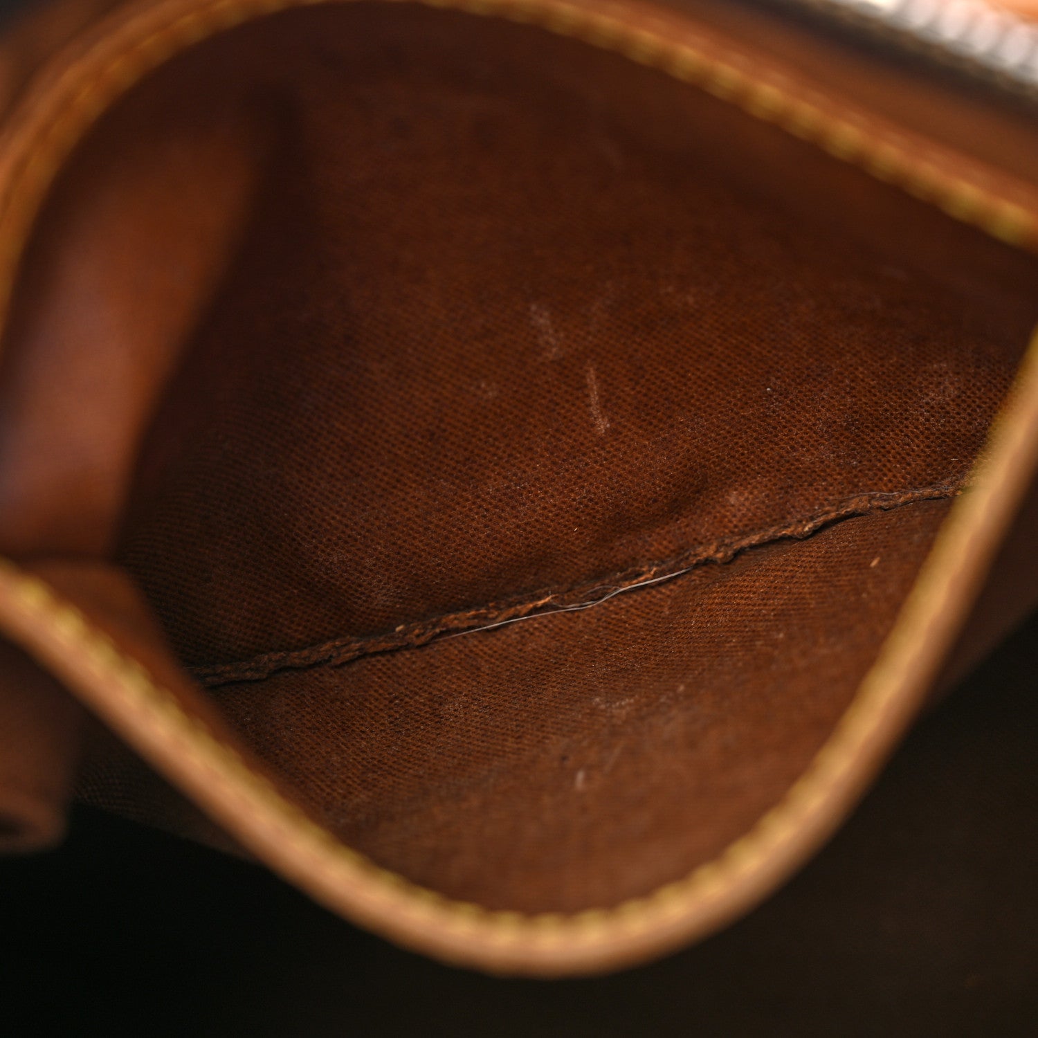 Louis Vuitton Monogram Speedy 30 11 of 17