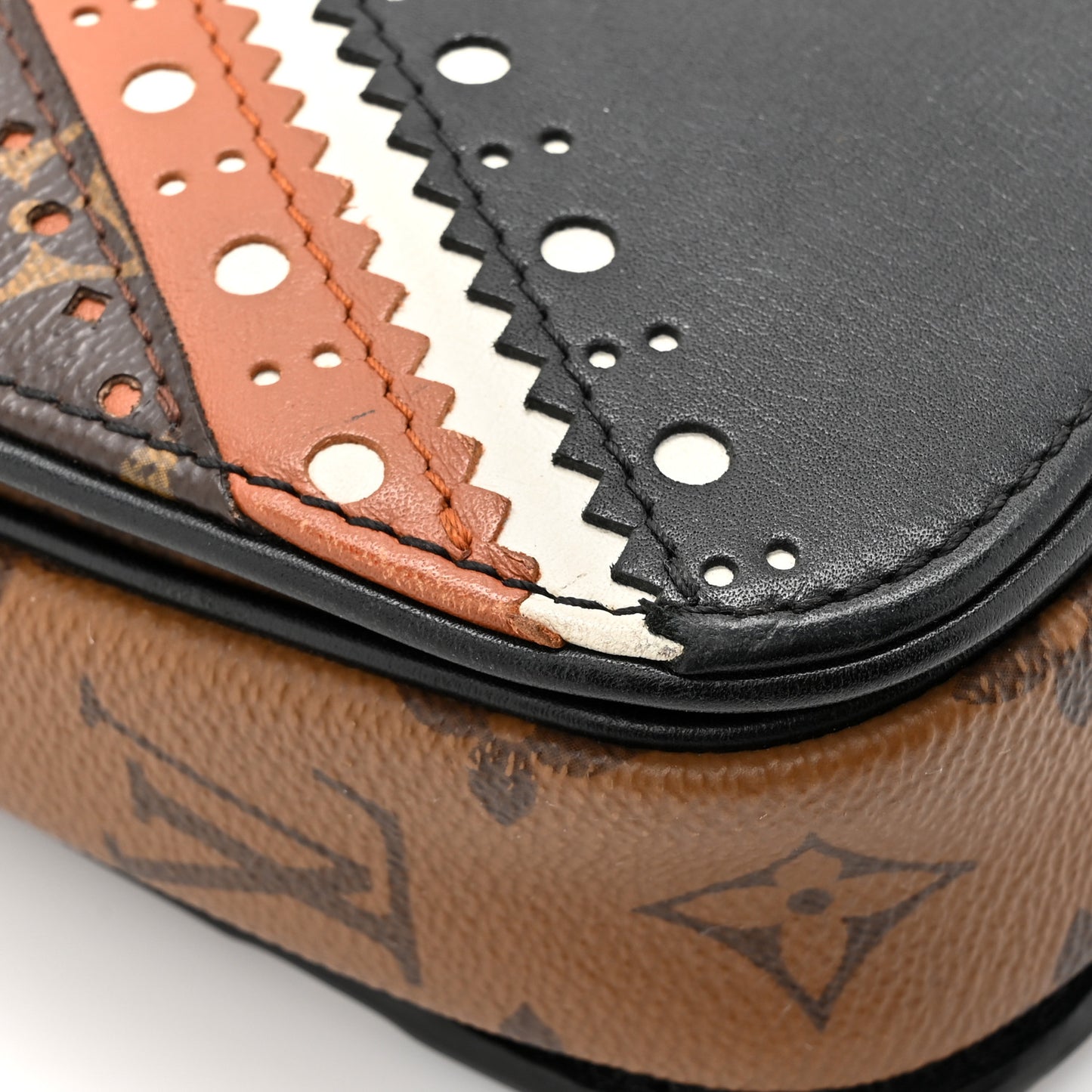 Monogram Pochette Metis MM