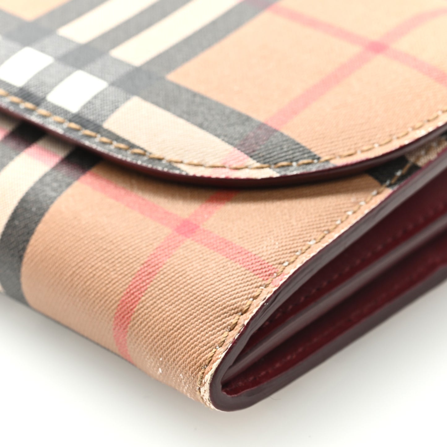 Vintage Check Henley Wallet On Chain Crimson