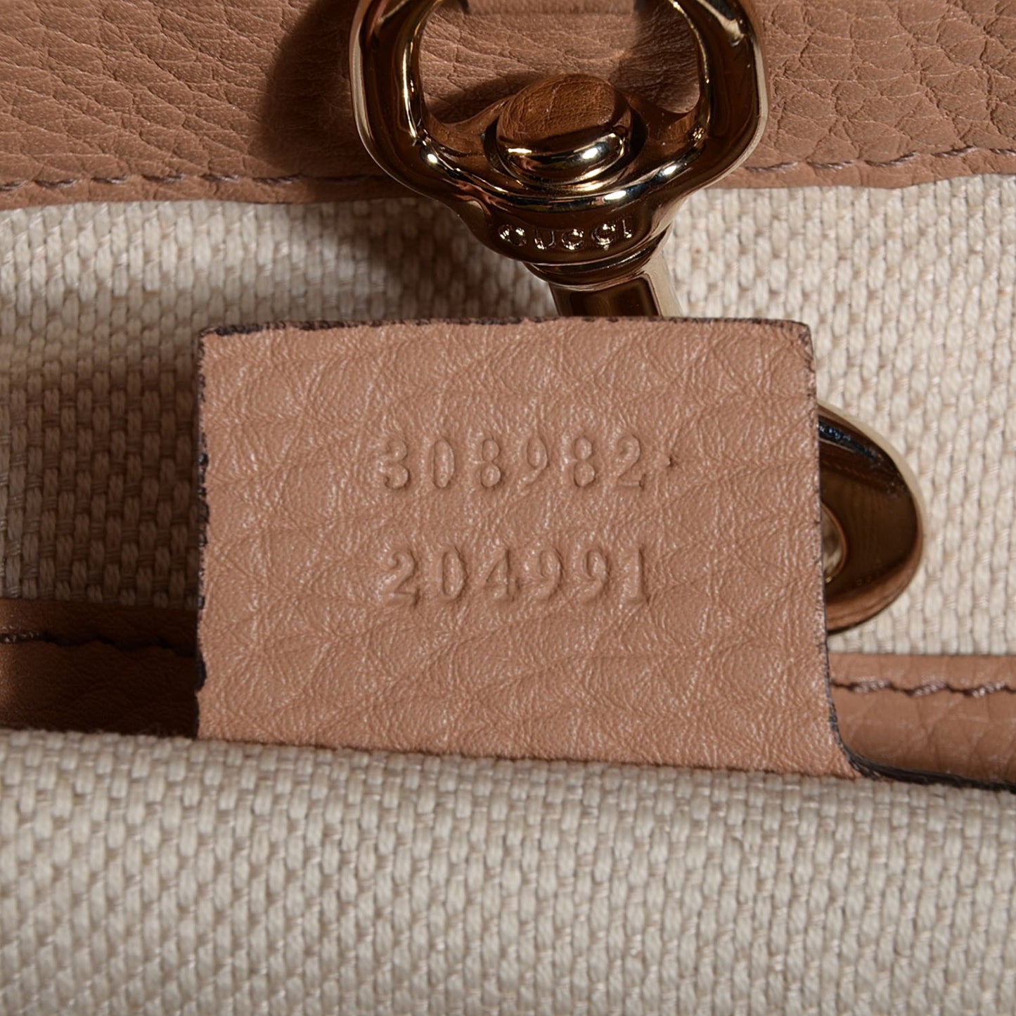 Pebbled Calfskin Medium Soho Chain Shoulder Bag Rose Beige