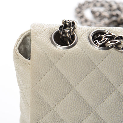 Chanel Caviar Quilted 2.55 Reissue East West Flap White 9 of 23
