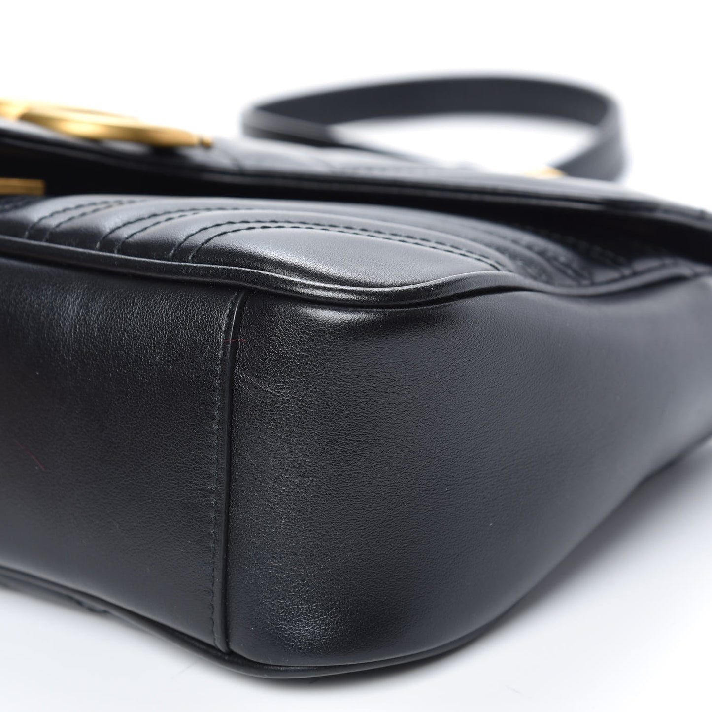 Calfskin Matelasse Small GG Marmont Shoulder Bag Black
