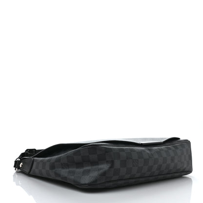 Louis Vuitton Damier Graphite Daniel GM 4 of 9