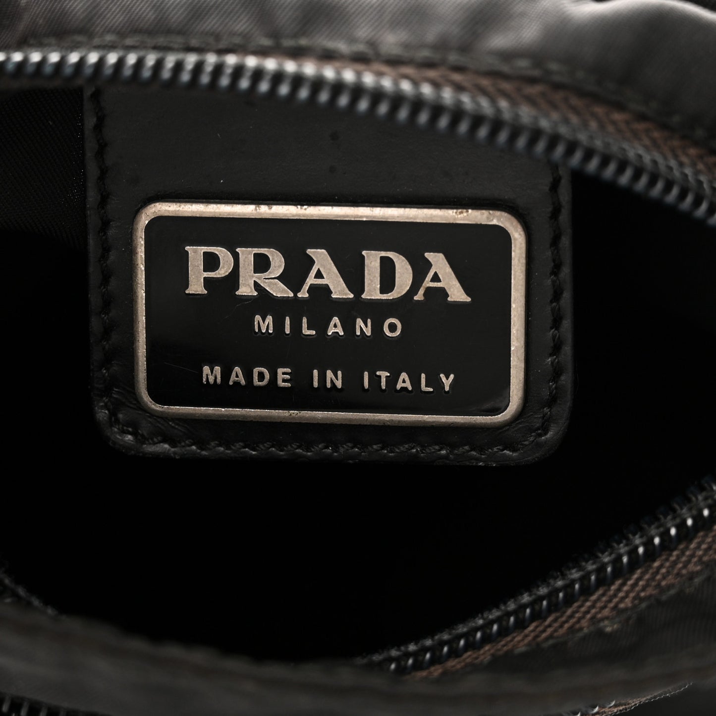 Nylon Flat Messenger Bag Black