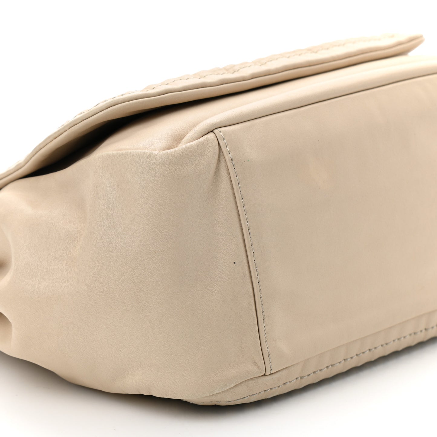 Smooth Calfskin Luxe Ligne Flap Light Beige