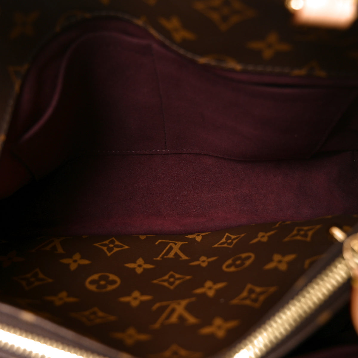 Louis Vuitton Monogram Montaigne MM 5 of 10