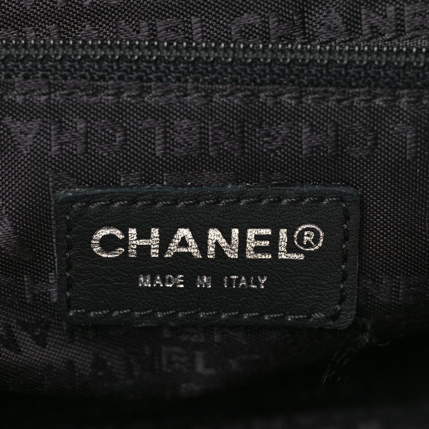 Tweed Chevron Medium Single Flap Black White