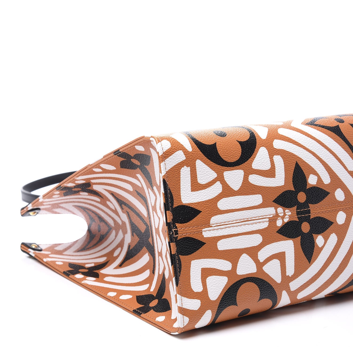 Louis Vuitton Monogram Giant Crafty Onthego GM Crème Caramel 7 of 10