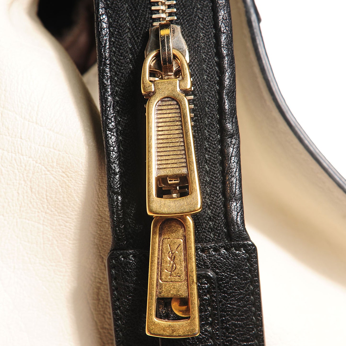 Calfskin Large Cabas Chyc Black New Bone