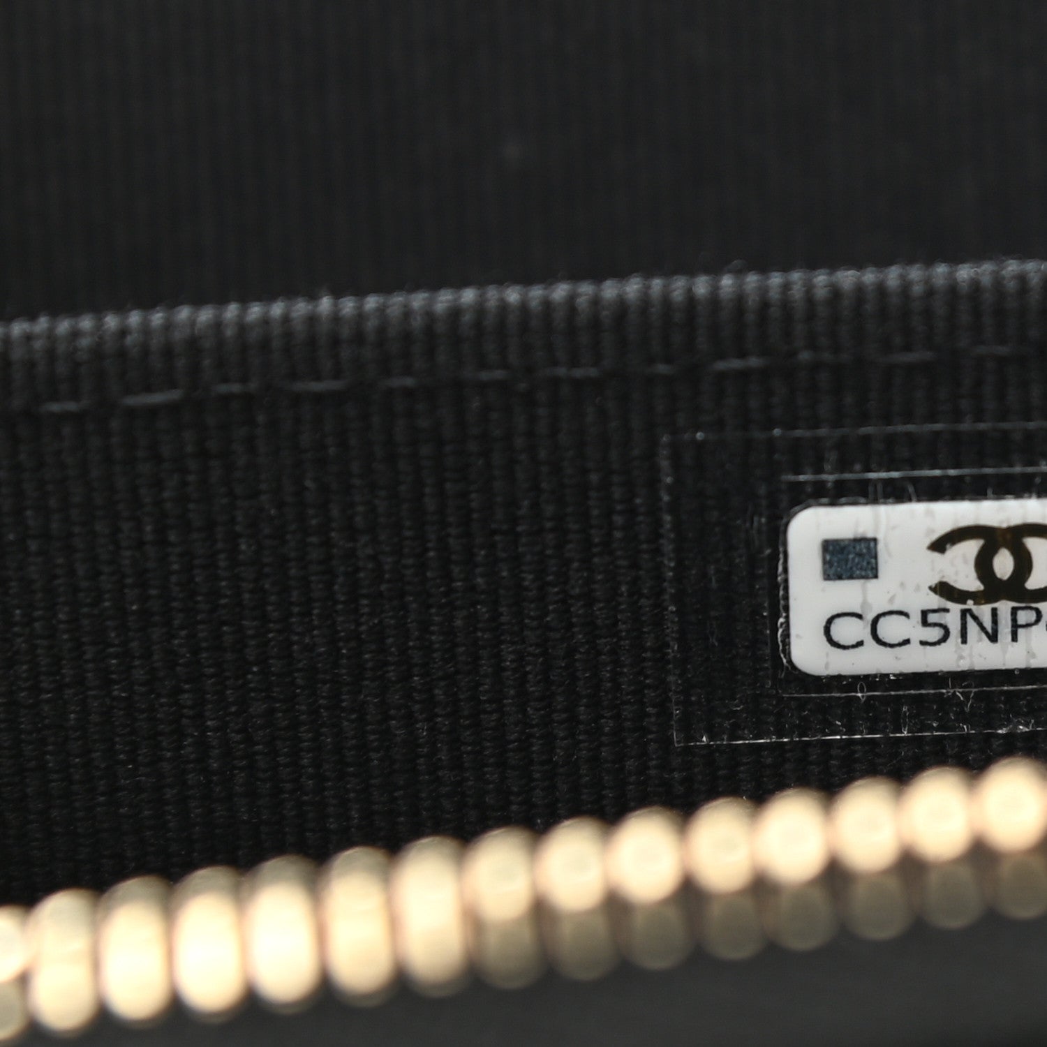 Chanel Caviar Quilted Studded CC Zip Card Holder Black 7 of 8