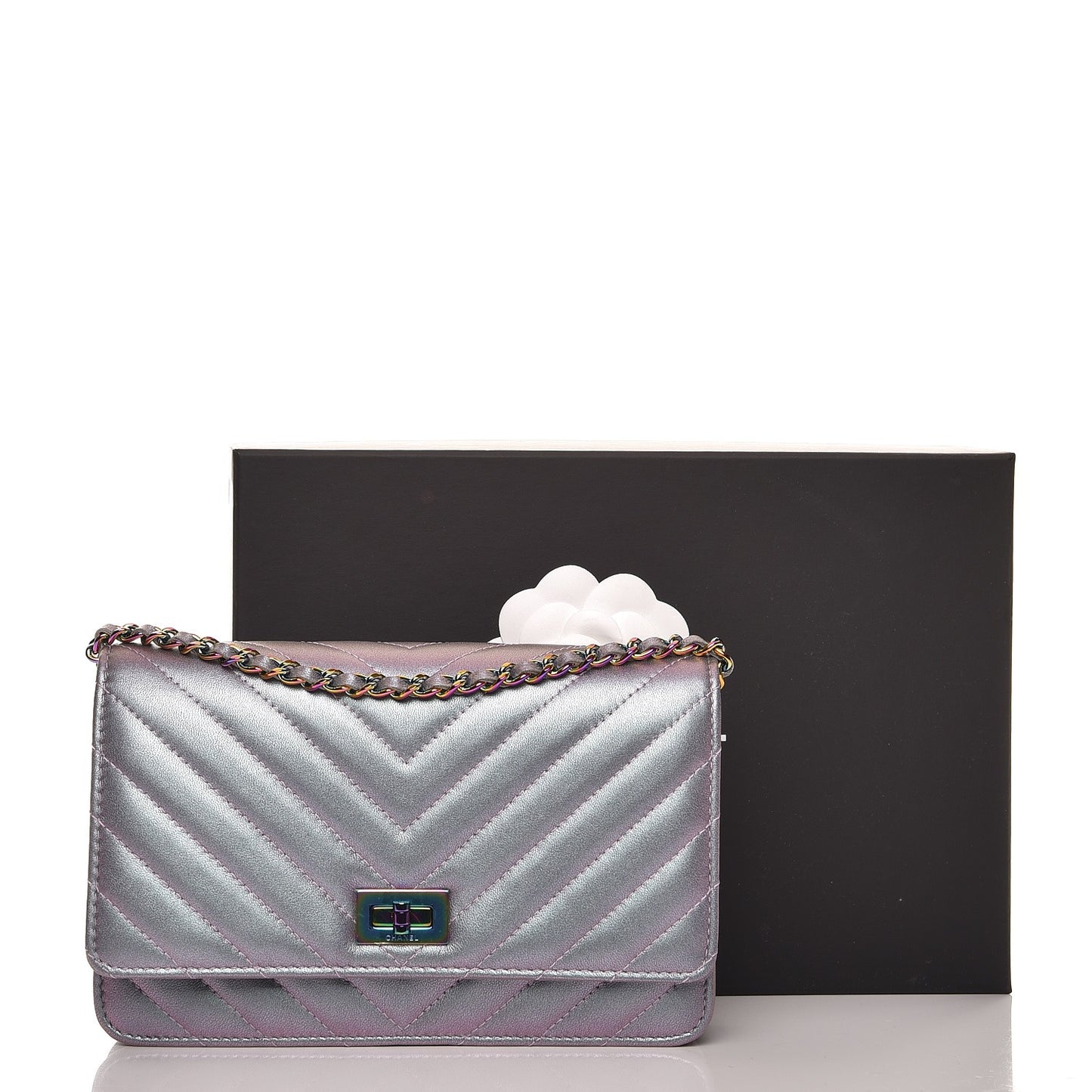 Iridescent Lambskin Chevron Quilted Reissue Wallet On Chain WOC Light Purple