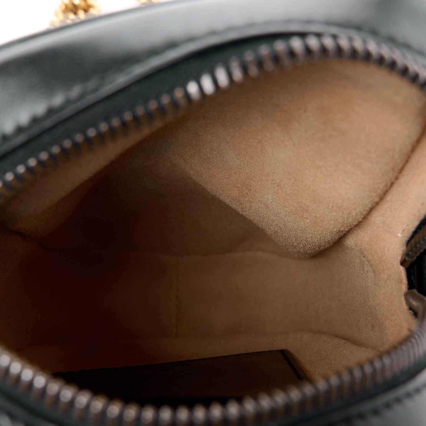 Calfskin Matelasse Mini GG Marmont Crossbody Bag Black