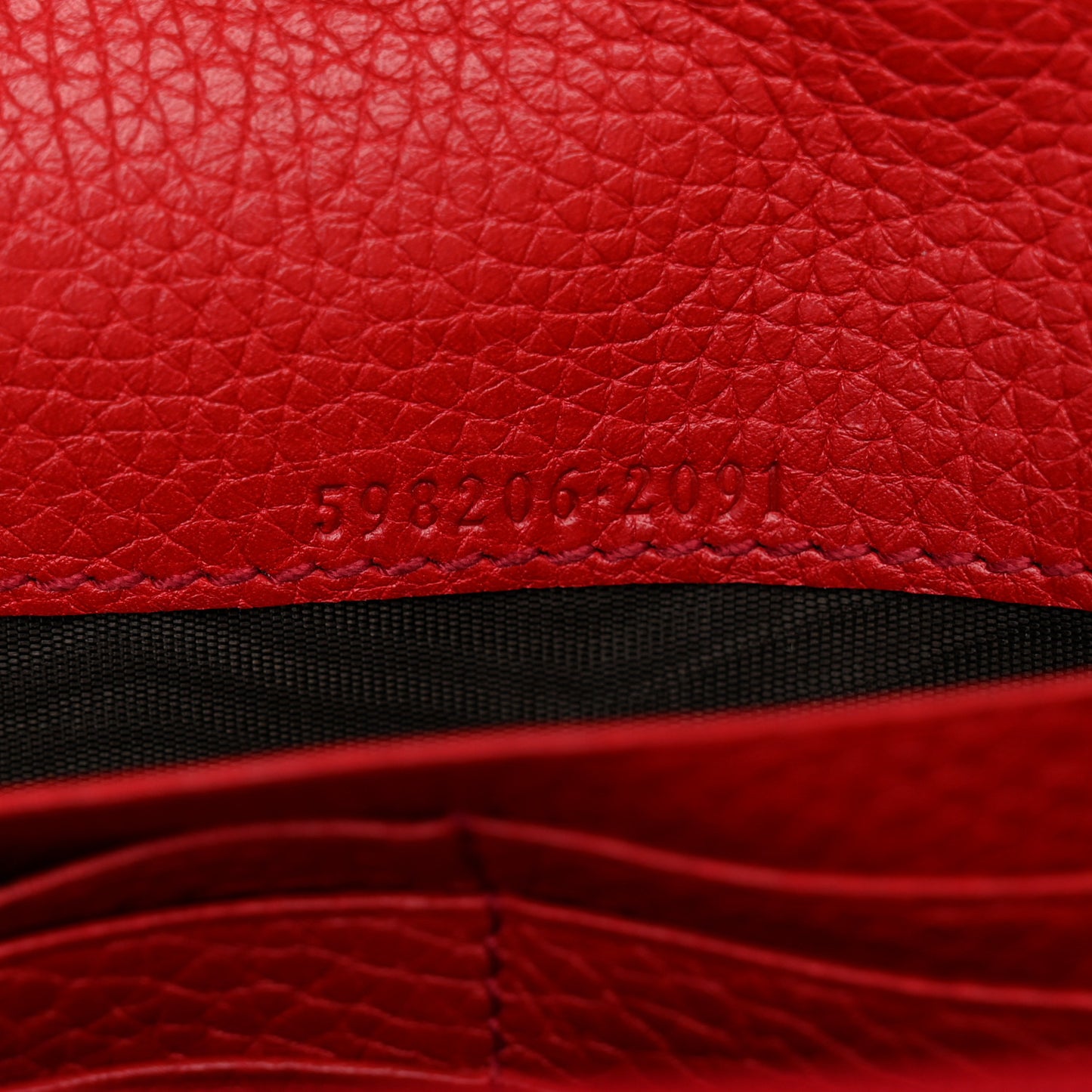 Pebbled Calfskin Large Soho Continental Wallet Red
