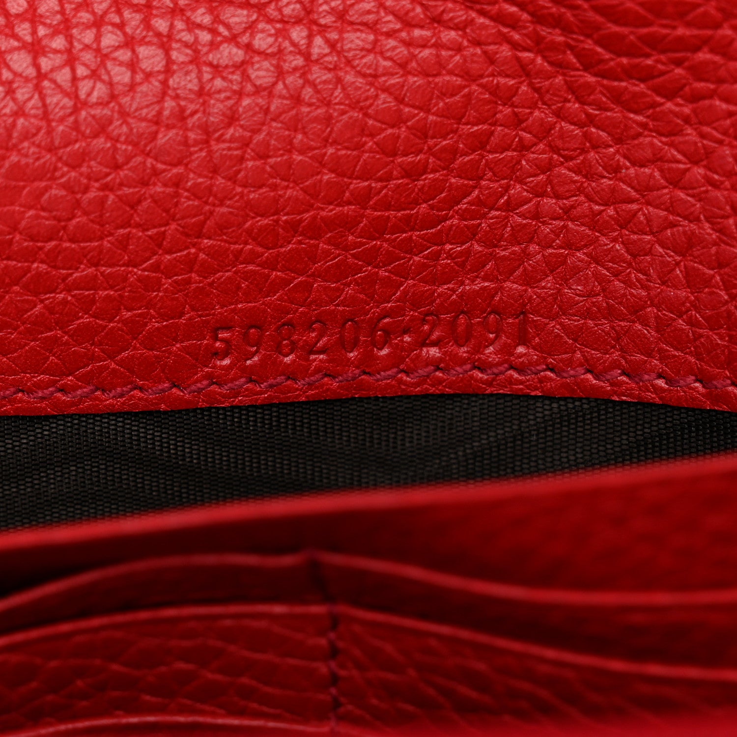 Gucci Pebbled Calfskin Large Soho Continental Wallet Red 6 of 8