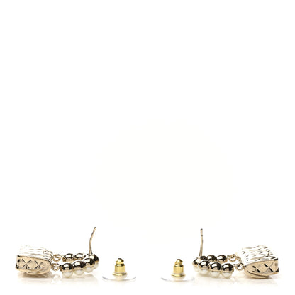 Chanel Pearl Quilted CC Flap Bag Earrings Gold 3 of 4