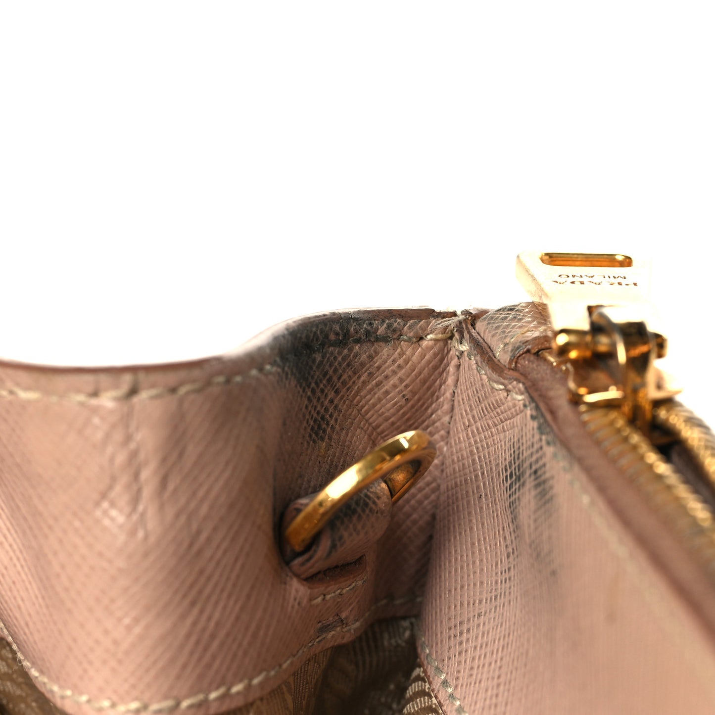 Saffiano Medium Galleria Double Zip Tote Cammeo