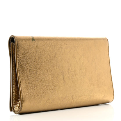 Saint Laurent Metallic Calfskin Monogram Large Belle De Jour Clutch Gold 3 of 9