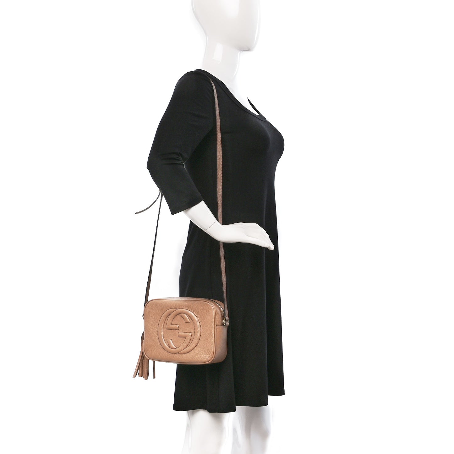 Pebbled Calfskin Small Soho Disco Bag Camelia