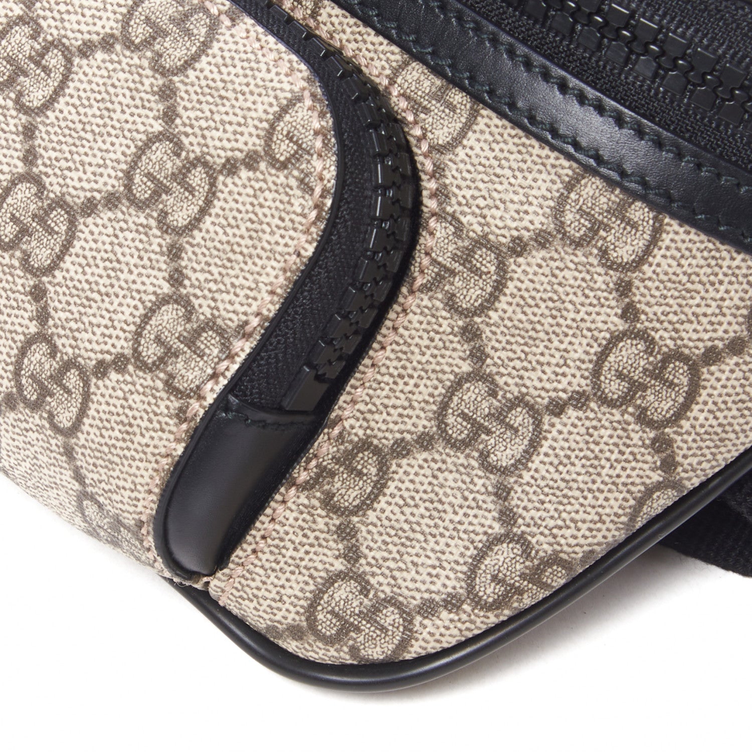 Gucci GG Supreme Monogram Belt Bag Black 5 of 9