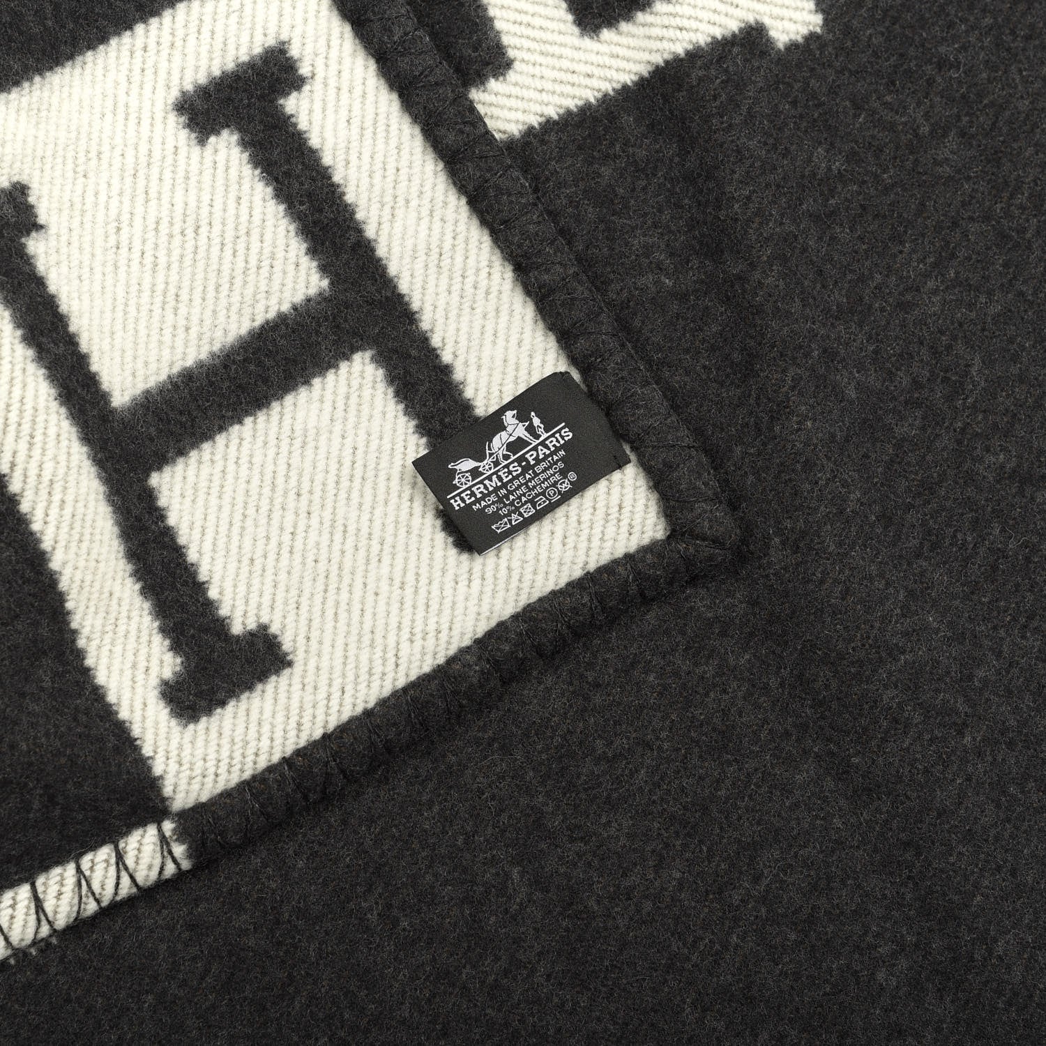 Hermes Wool Cashmere Avalon Blanket Ecru Gris Fonce 2 of 2
