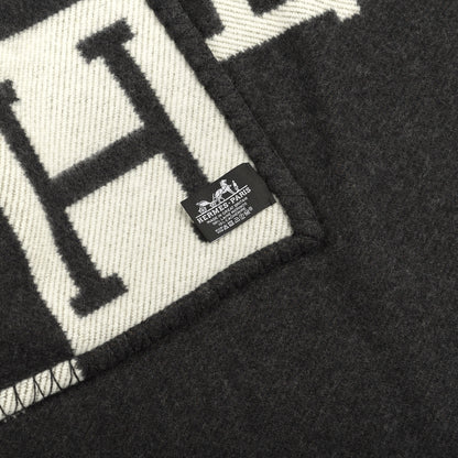 Hermes Wool Cashmere Avalon Blanket Ecru Gris Fonce 2 of 2
