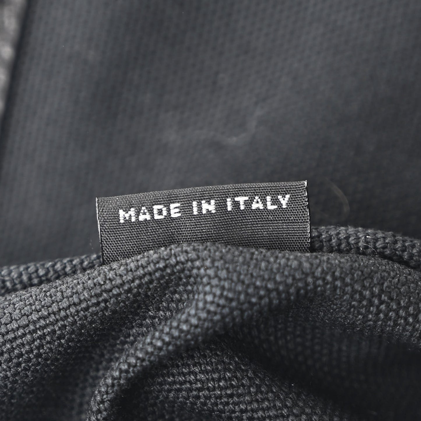 Vitello Daino Tote Black