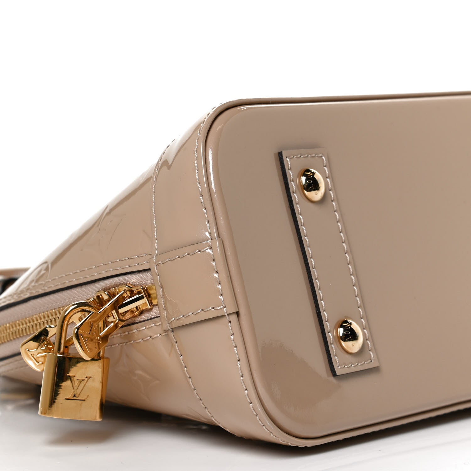 Louis Vuitton Vernis Alma BB Dune 10 of 11