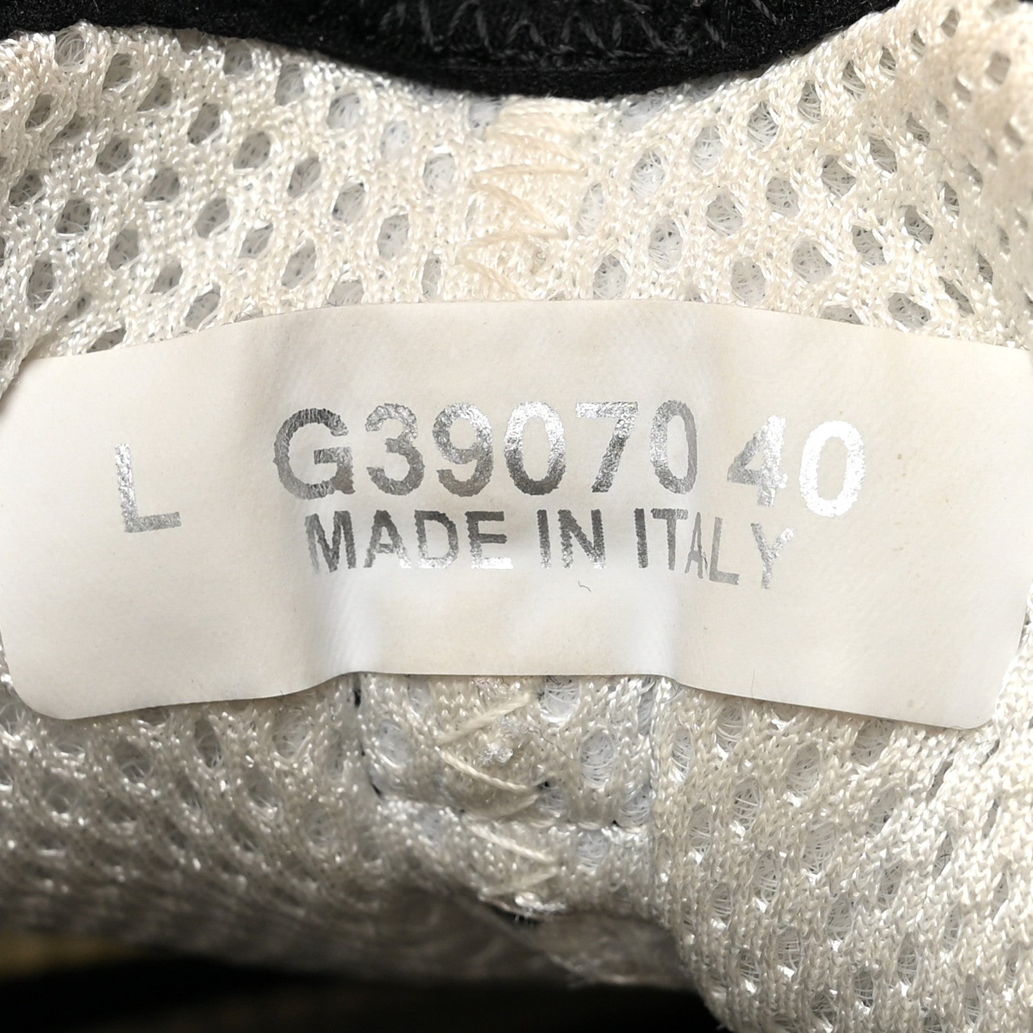 Chanel Fabric Suede CC Sneakers 40 White Light Grey Pink 9 of 9