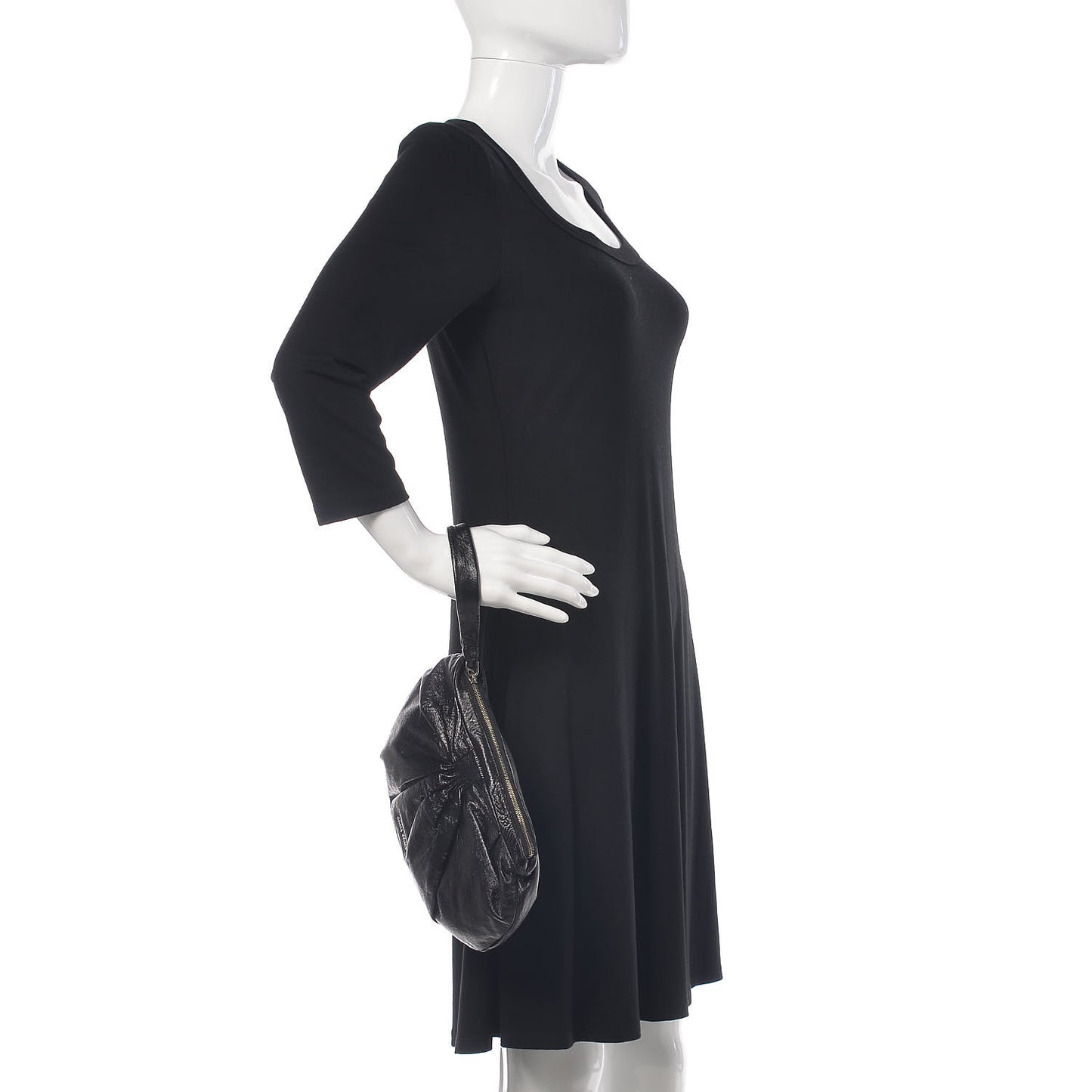 Vitello Shine Wristlet Black