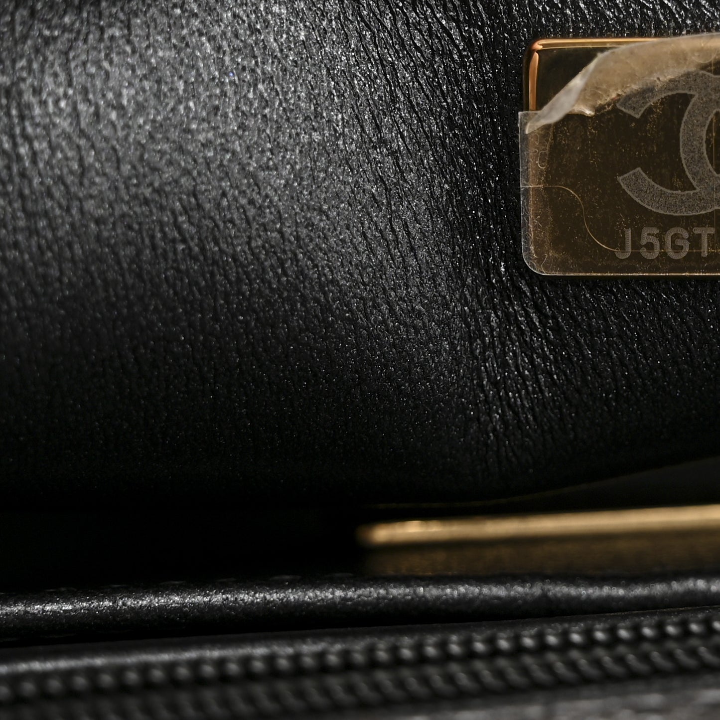 Metallic Mirror Calfskin Mini Top Handle Clutch With Chain Black