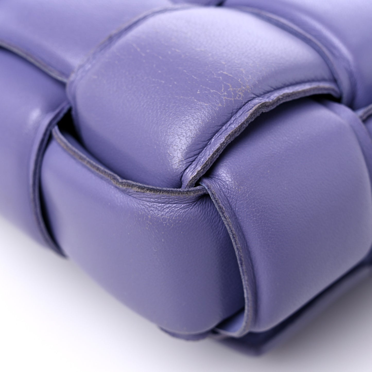 Lambskin Maxi Intreccio Padded Chain Cassette Crossbody Bag Lavender
