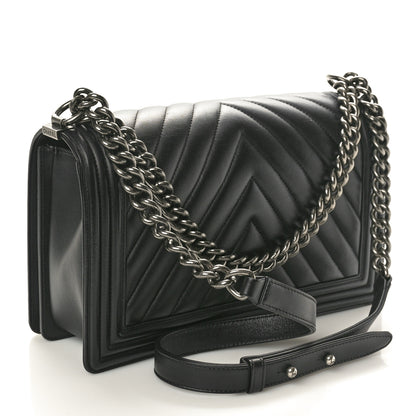 Chanel Calfskin Chevron Quilted New Medium Boy Flap Black 3 of 11