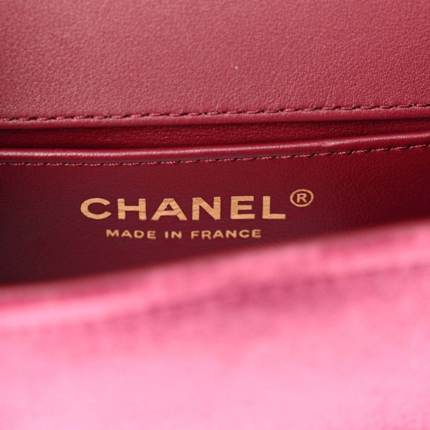 Velvet Quilted Small Boy Messenger Bag Bordeaux