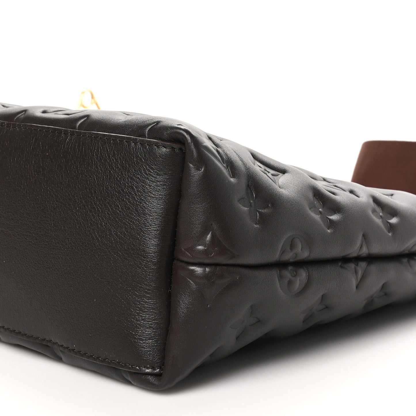 Lambskin Embossed Monogram Coussin Hobo MM Chocolat